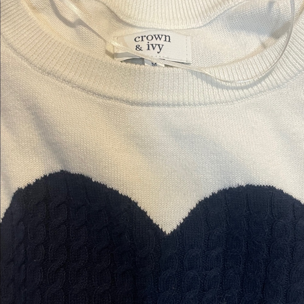 Crown & Ivy Women's Navy Heart Sweater - Picture 4 of 7